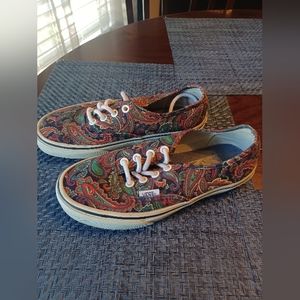 Vans Paisley print